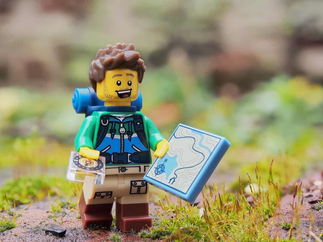 A Treasure Hunter’s Guide to Finding the Best Old LEGO Sets