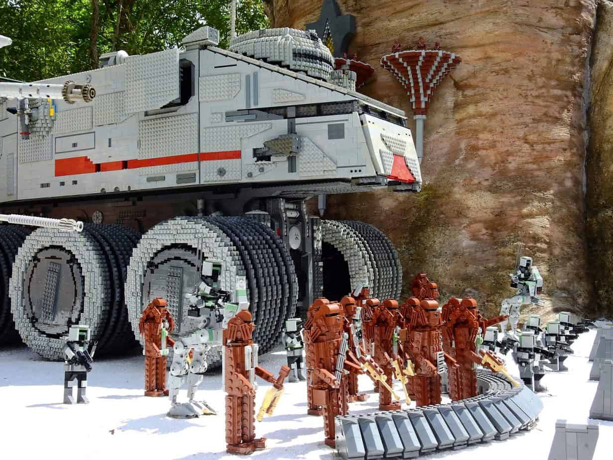 The Top 32 Most Valuable LEGO Sets DBLDKR