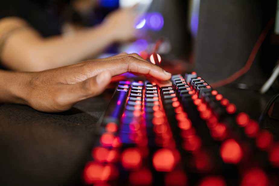 The 4 Best Quiet Keyboards