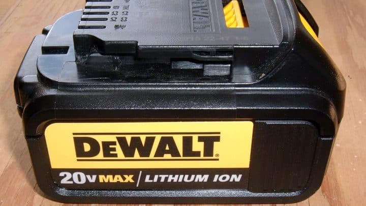 How To Dry Out a Dewalt Battery