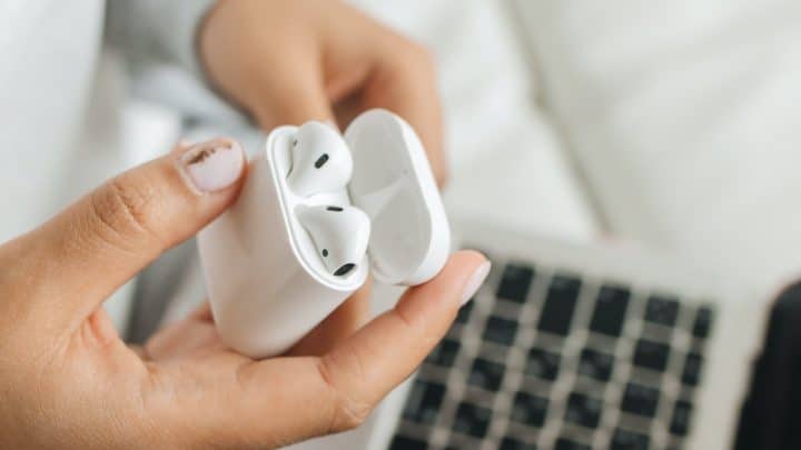 5 Reasons Why Your AirPods have A Sound Delay