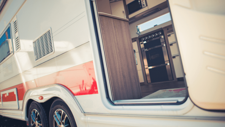 4 Best Off-Grid Travel Trailers