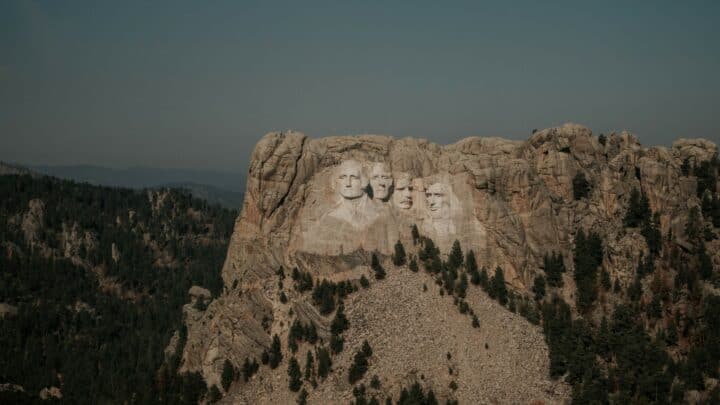 Visiting Mount Rushmore? Where To Stay